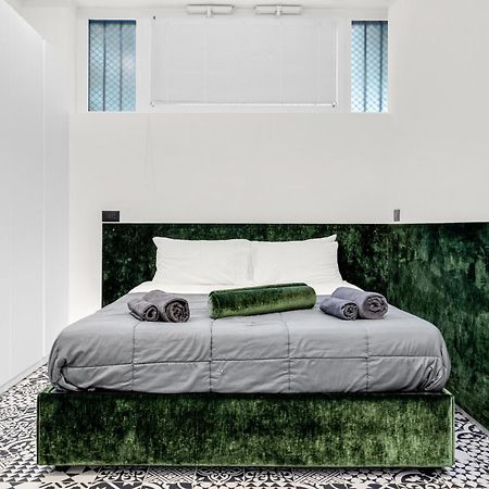 Pag60 -Crescenzago-Luxury Green House Милано Екстериор снимка