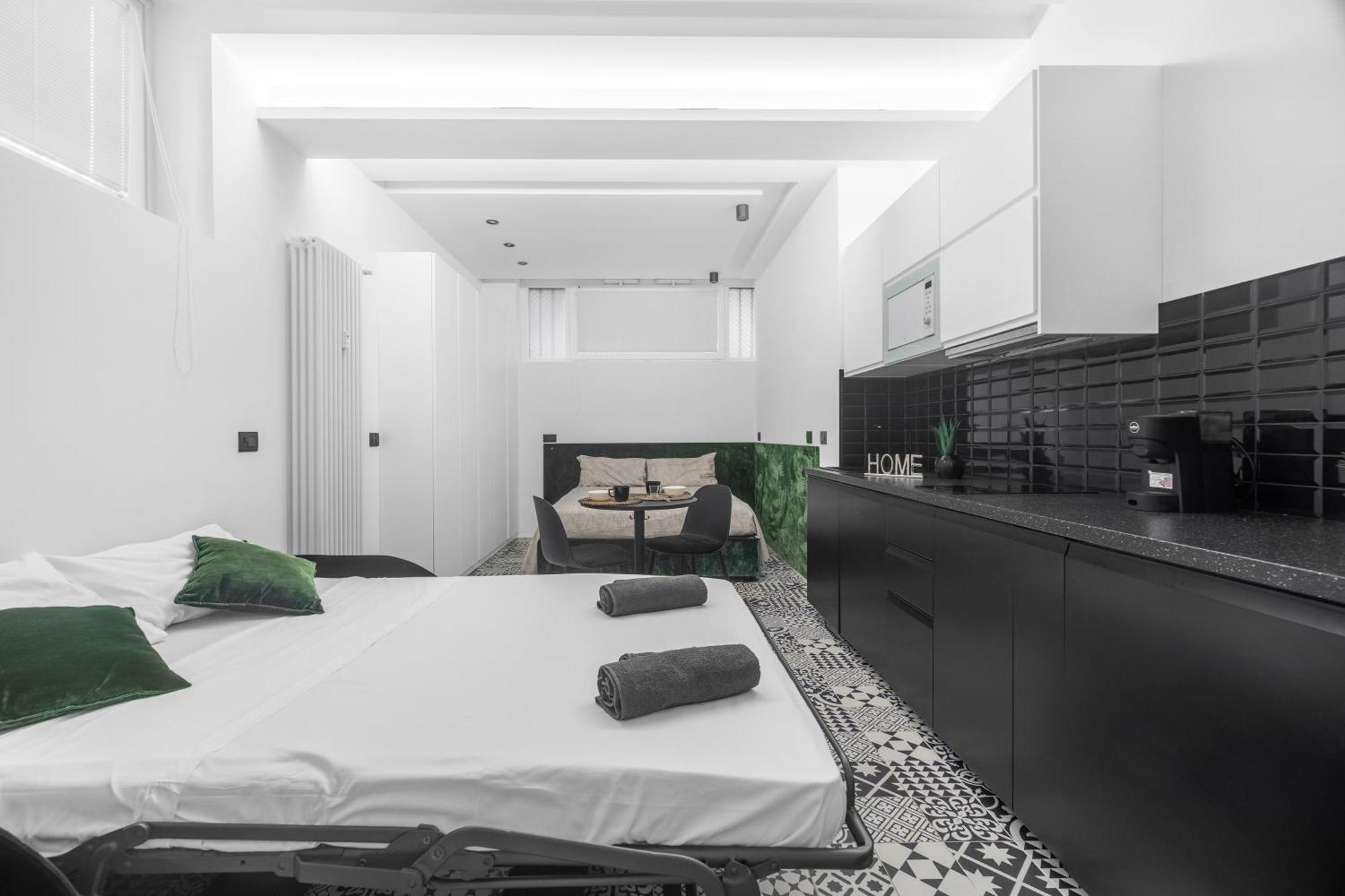 Pag60 -Crescenzago-Luxury Green House Милано Екстериор снимка