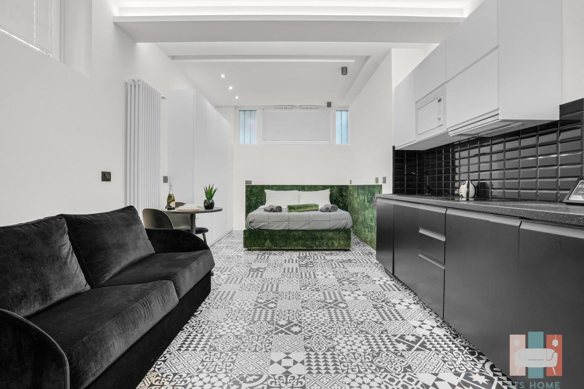 Pag60 -Crescenzago-Luxury Green House Милано Екстериор снимка